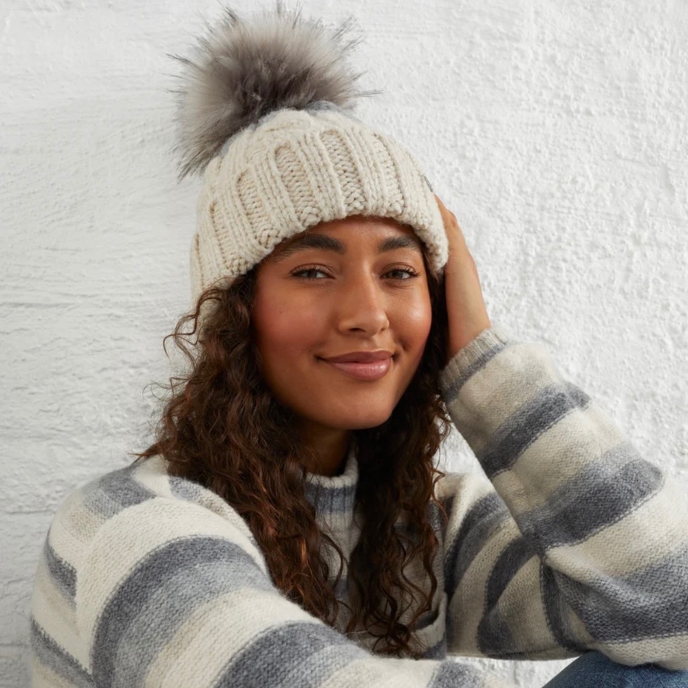 Cozy Cable Knit Beanie | UpWest | Oatmeal | NWT